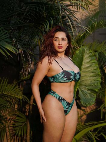aditi mistry