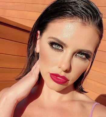 adriana chechik