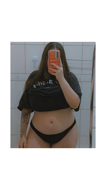 apron bellies