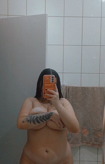 apron bellies