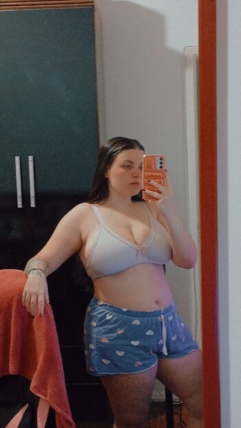 apron bellies