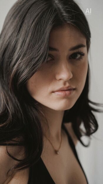 Ava Rose Beaune