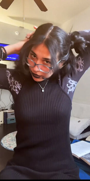 BisqueDolly