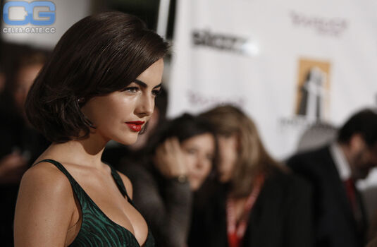 camilla belle