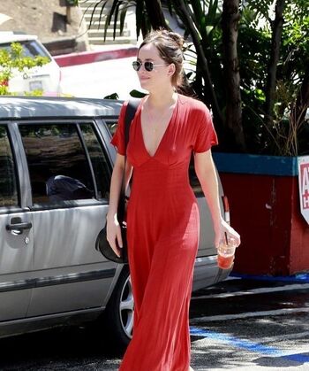 Dakota Johnson
