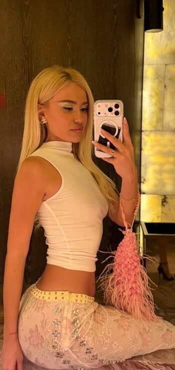 Dea michelle
