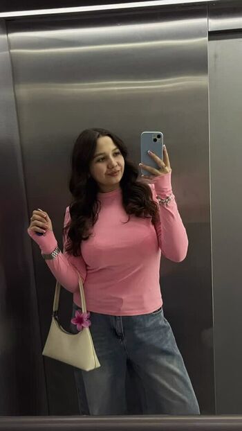 g nnastya