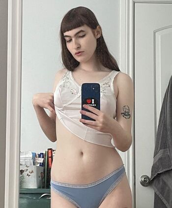 Ivy Wolk