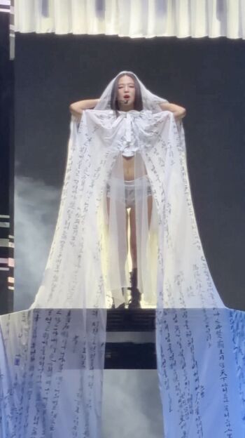 Jennie | BLΛƆKPIИK