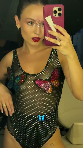 Larissa Manoela