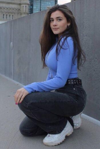lauren batt