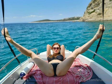 lena glamour