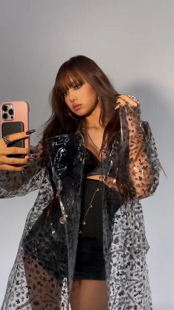 Lisa Blackpink