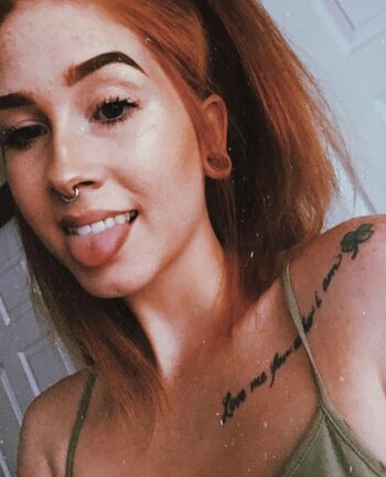 michella_red