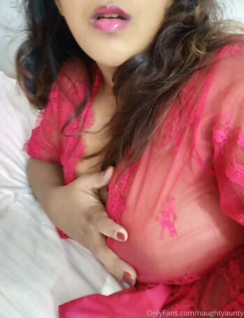 naughtyaunty