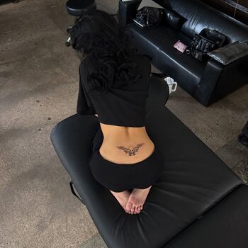 nessa barrett