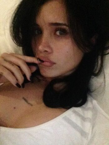 nessa barrett