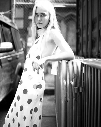 nika karlova