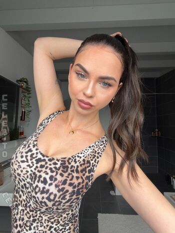 Nika Sofie