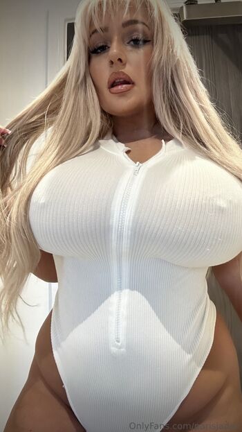 Paris Jade