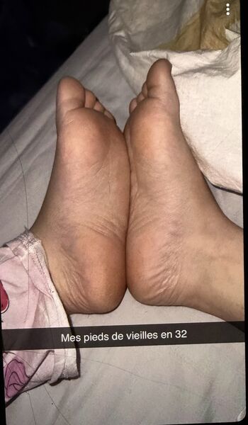 plantes de pieds candid