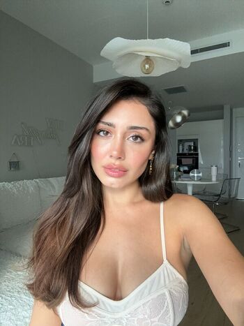 rabia karaarslan