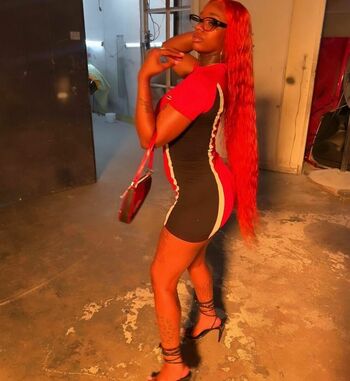 Sexxy Red