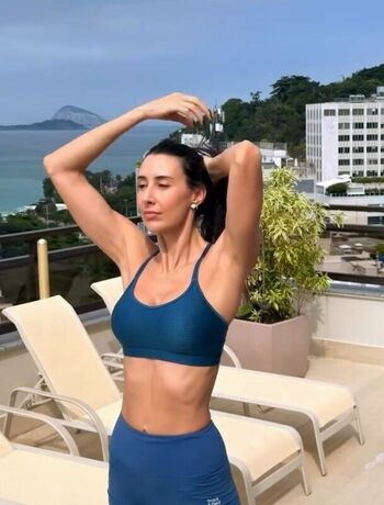 Sheilla Castro