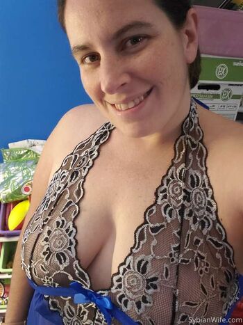 SybianWife
