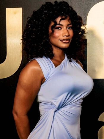 Taylor Rooks