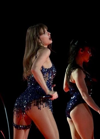 taylor swift 1 page