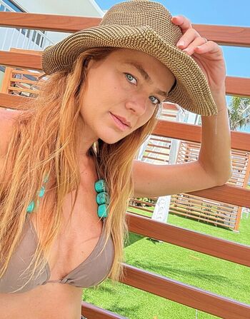 thais pacholek