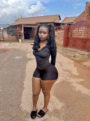 Vunene Taiwo Mabunda