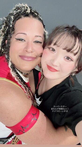 WomenJoshi