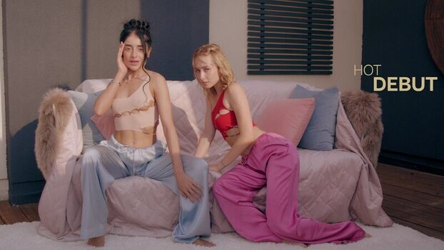 WowGirls