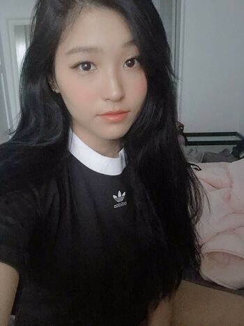 YoonHyoonAikuros