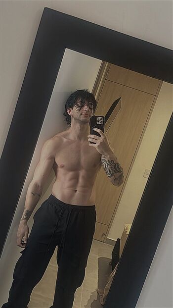 zack whiter