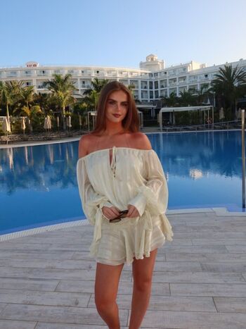 zara deasy