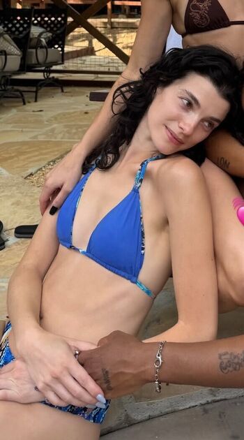 Zoe Steiner